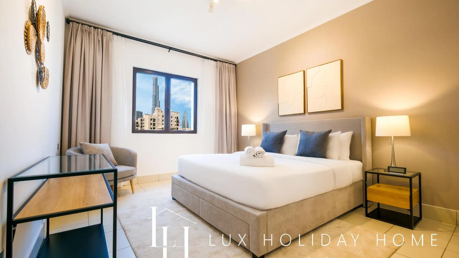 Lux The Reehan Burj Khalifa View Suite Dubai Apartment