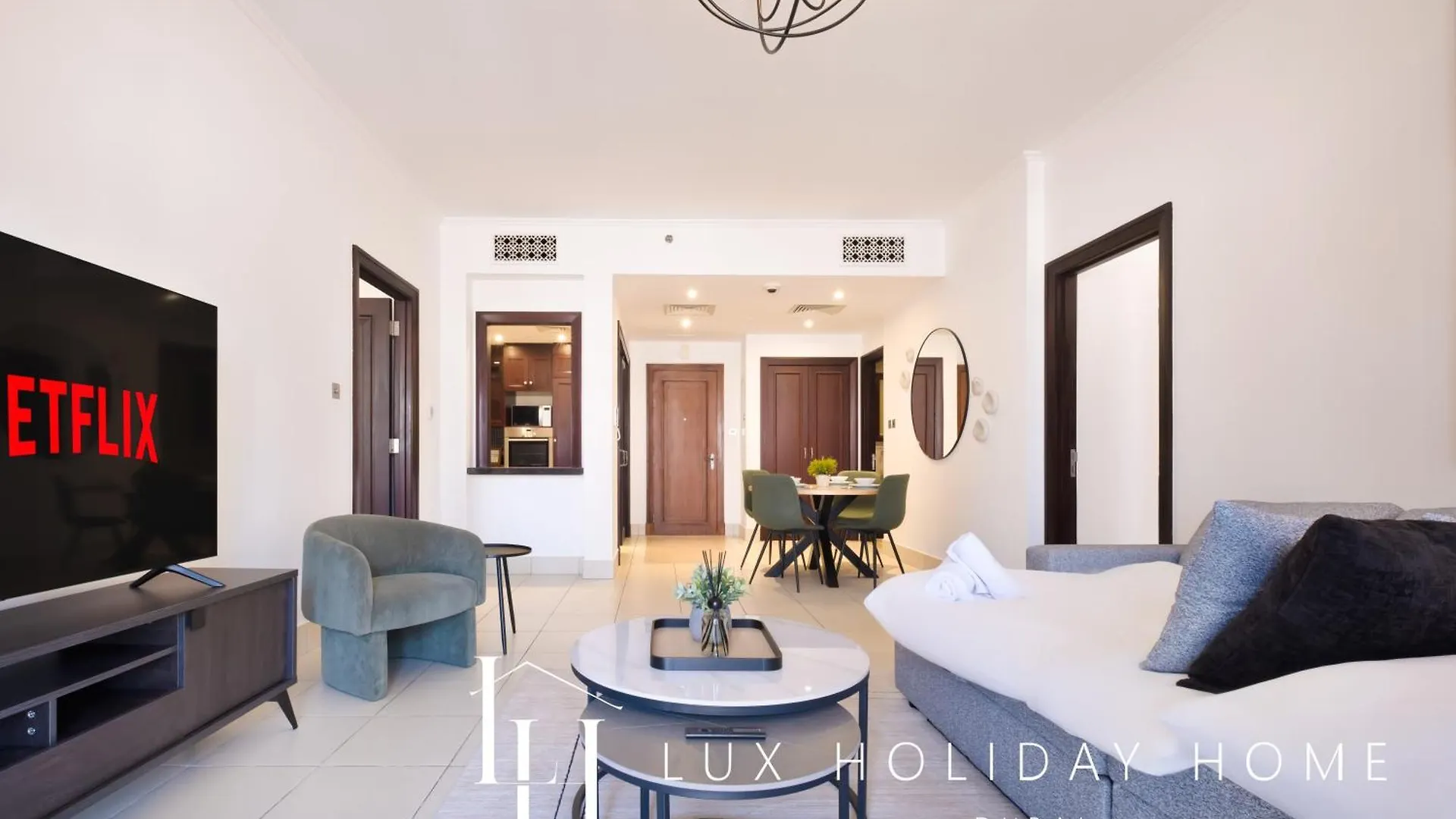 Lux The Reehan Burj Khalifa View Suite Dubai 0*,  United Arab Emirates